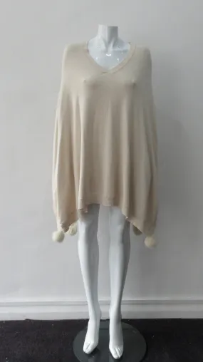 20ANG1B -Angela Mara Basic Poncho Beige