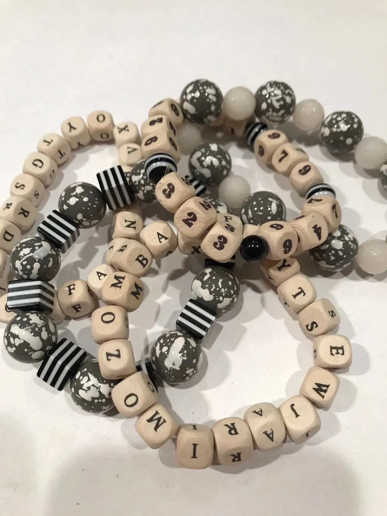 5-Piece Numbers   Letters Stretch Bracelet Set