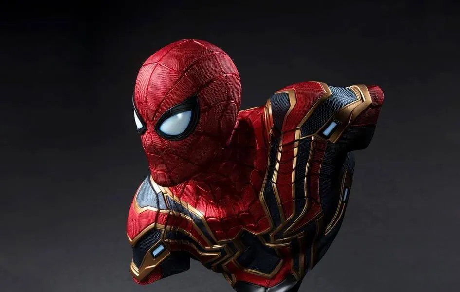 Avengers: Infinity War - Iron Spider 1:1 Scale Life Size Bust