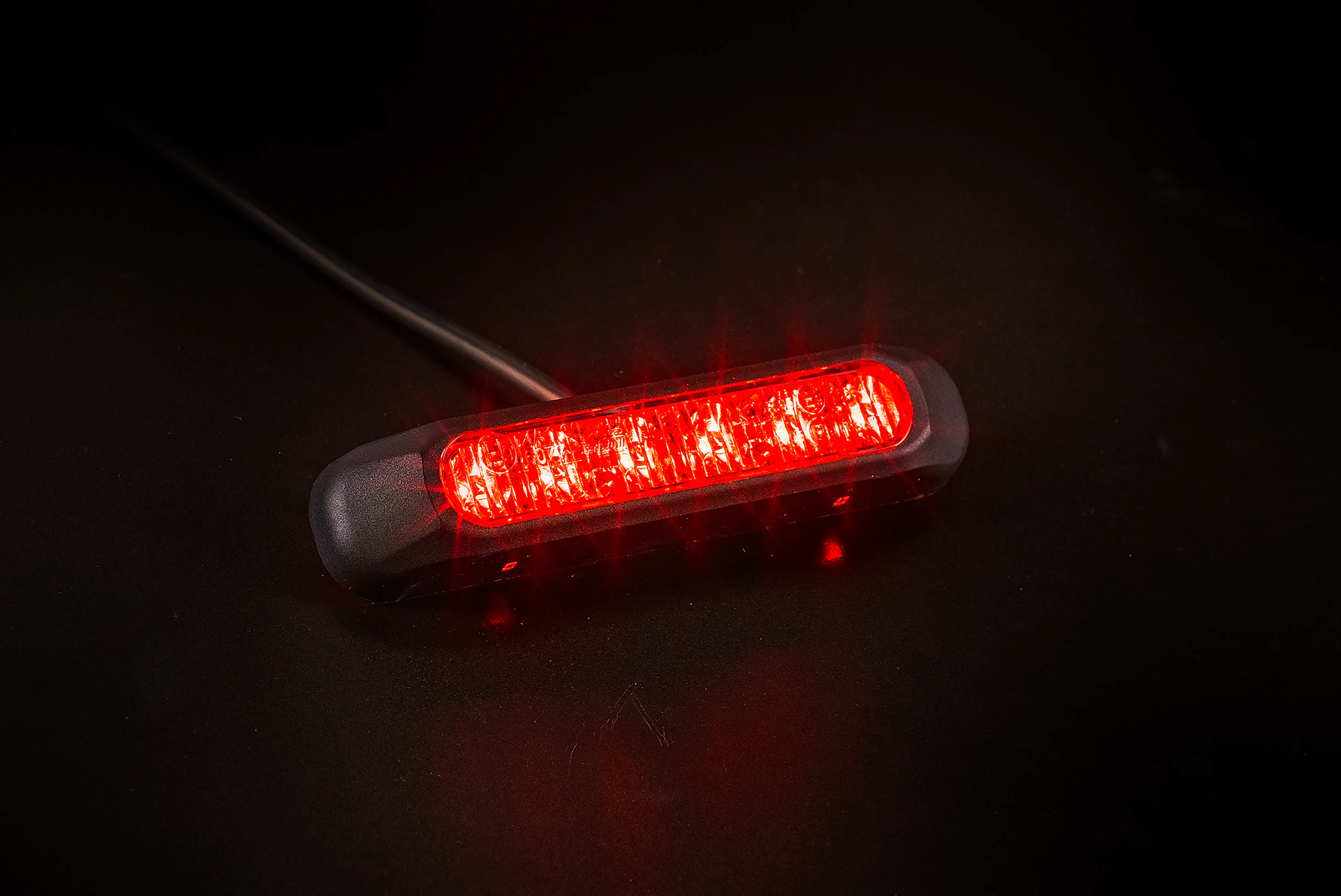 Fristom Dark Smoked Lens LED Strobe Light / Red