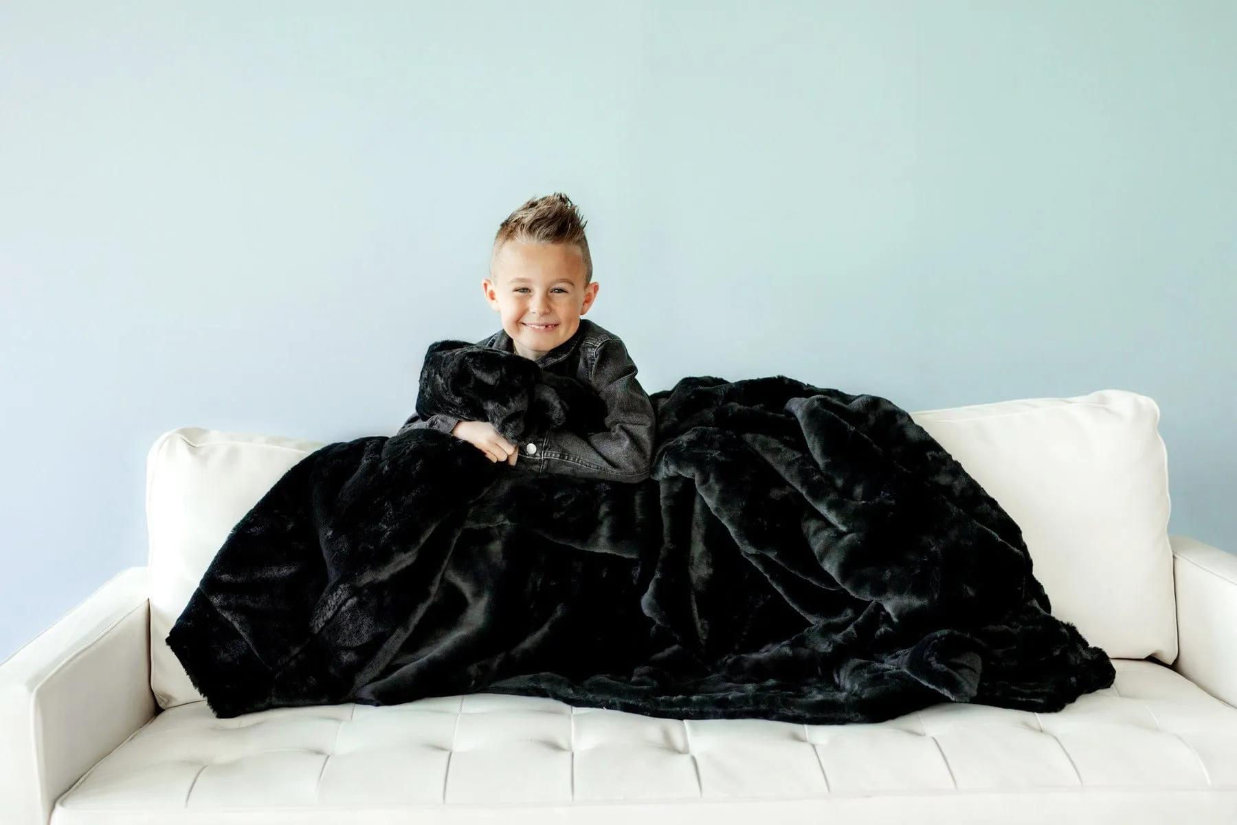 Lush Black Onyx Blanket