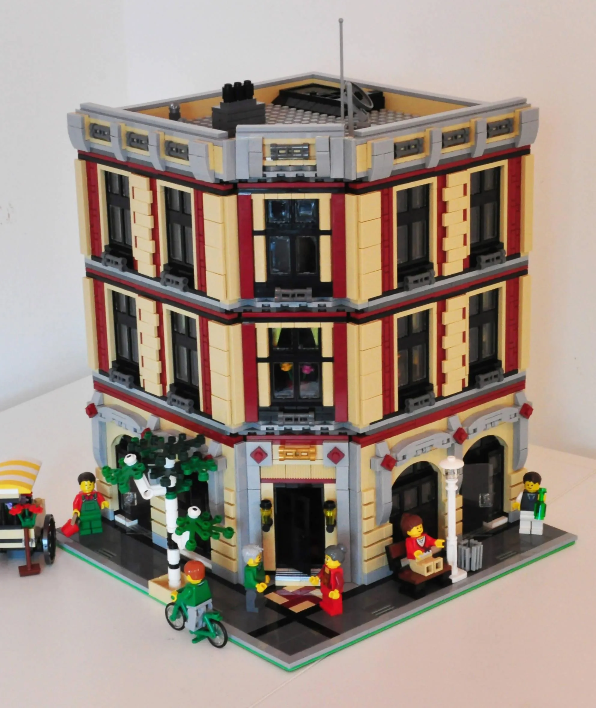 Modular Wine and Flower Shop